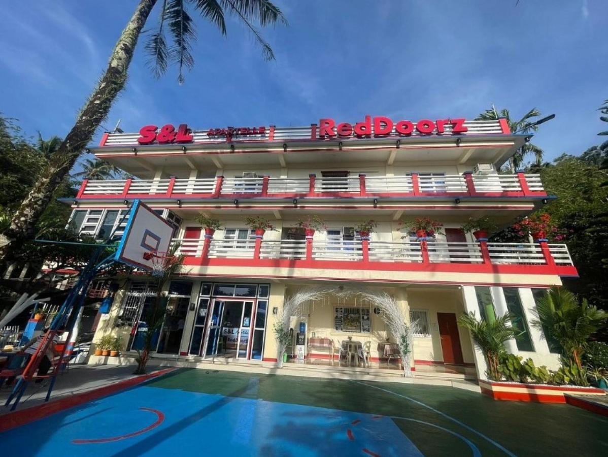 Reddoorz At S & L Apartelle Daraga Albay Legazpi Exterior photo